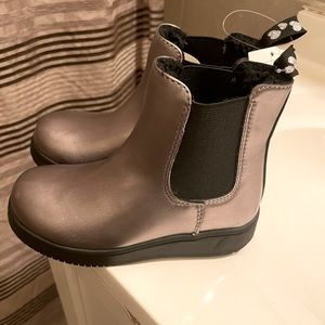 New toddler rider boots!